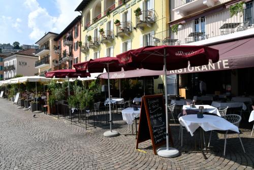 Lungolago-4
