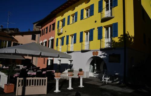 Osteria