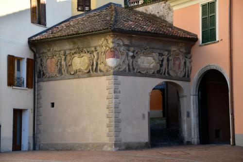 Melano
